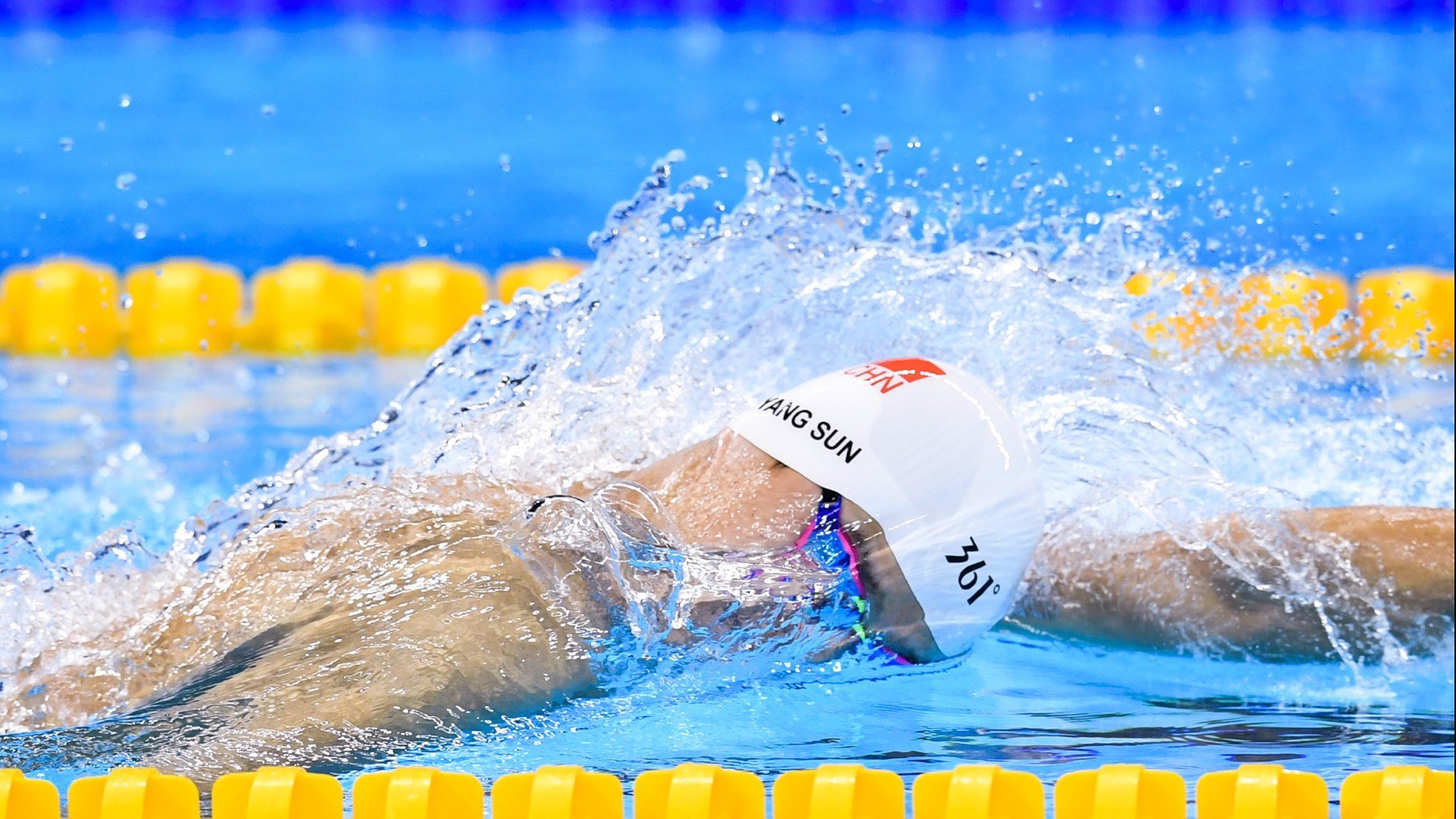 爱游戏-全国青少年冰上竞技体验营，感受冰雪运动魅力，冰上比赛项目有哪些